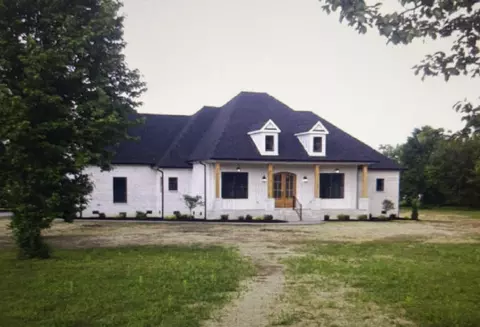1446 N Lovvorn Rd, Christiana, TN 37037