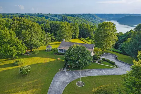 Exterior - 11720 Fox Hill Rd, Baxter, TN 38544 photo 14 of 23