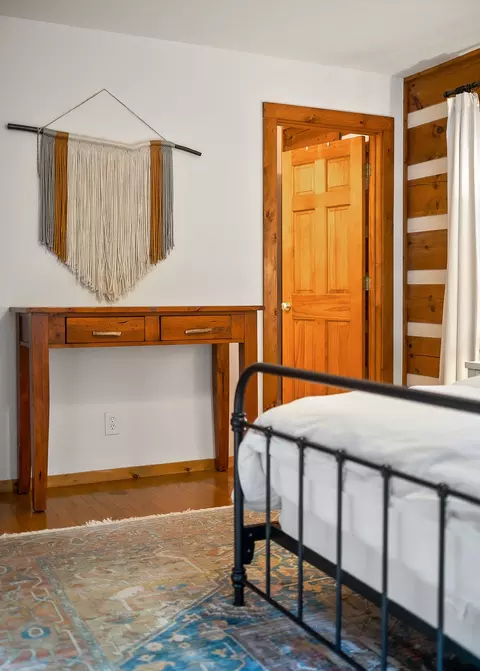 Bedroom - 11720 Fox Hill Rd, Baxter, TN 38544 photo 6 of 9