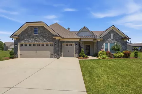 2204 Henderson Dr, Spring Hill, TN 37174