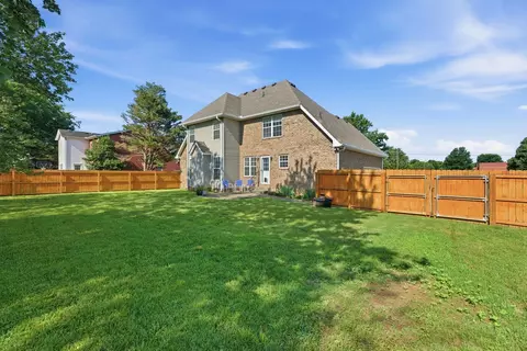 Exterior - 3085 Schoolside St, Murfreesboro, TN 37128 photo 8 of 8