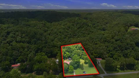 1821 Little Marrowbone Rd, Ashland City, TN 37015