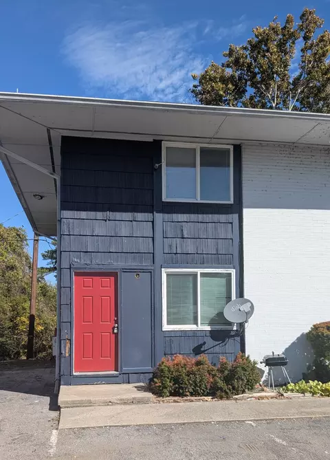 320 Welch Rd #B1, Nashville, TN 37211