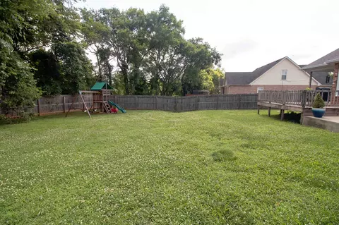 Exterior - 1822 Pennington Dr, Murfreesboro, TN 37129 photo 5 of 5