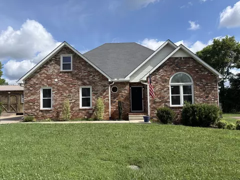 1822 Pennington Dr, Murfreesboro, TN 37129