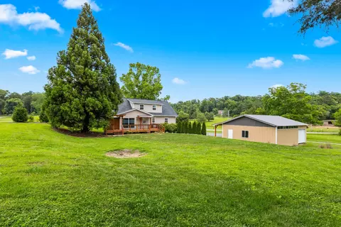 Exterior - 11134 London Ln, Apison, TN 37302 photo 6 of 12