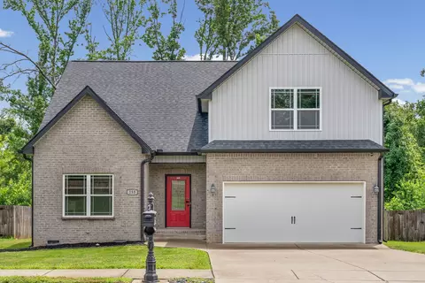 153 Sycamore Hill Dr, Clarksville, TN 37042