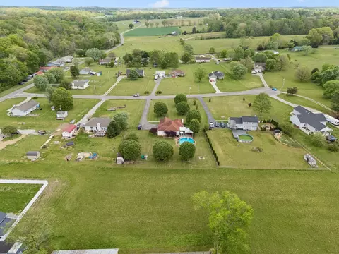 View/Area - 2075 Nikki Dr, Springfield, TN 37172 photo 9 of 11