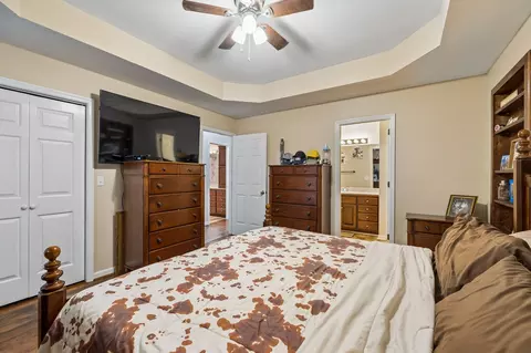 Bedroom - 2075 Nikki Dr, Springfield, TN 37172 photo 2 of 8