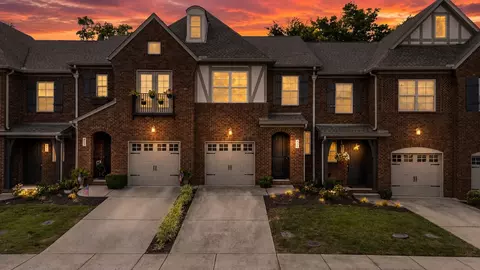 419 Waterbrook Dr, Mount Juliet, TN 37122