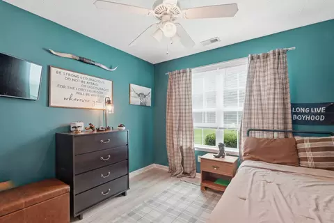 Bedroom - 1569 Ringwald Rd, Murfreesboro, TN 37130 photo 3 of 4