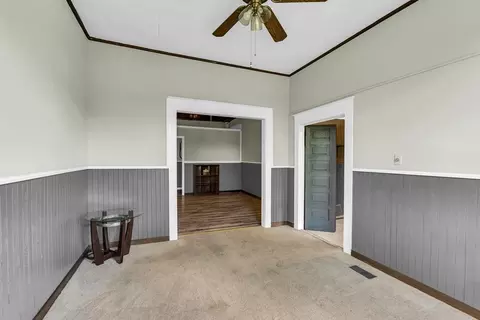 Living - 25 E Bockman Way, Sparta, TN 38583 photo 4 of 5