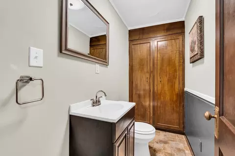 Bath - 25 E Bockman Way, Sparta, TN 38583 photo 1 of 2
