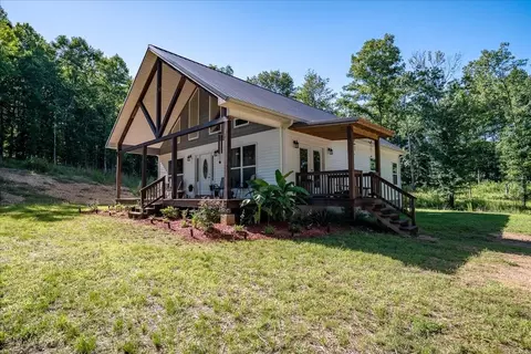 4239 Shady Oak Ln, Iron City, TN 38463