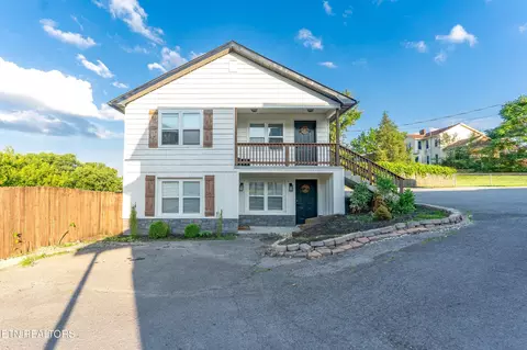 508 E Central Ave, La Follette, TN 37766