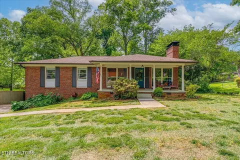5209 Potomac Rd, Knoxville, TN 37920