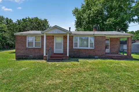 389 Lowery Rd, Smithville, TN 37166