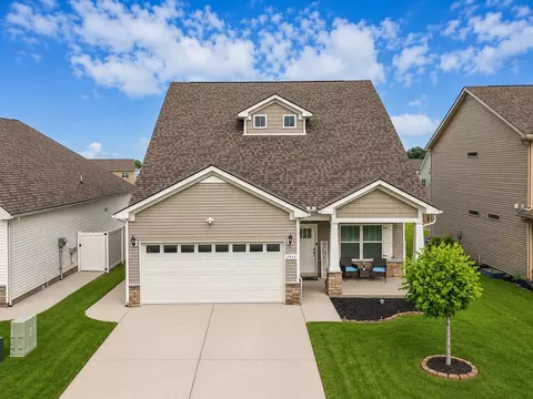 1911 Albarado Trl, Murfreesboro, TN 37128