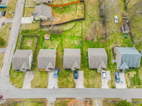 View/Area - 914 16th Ave E, Springfield, TN 37172 photo 7 of 9