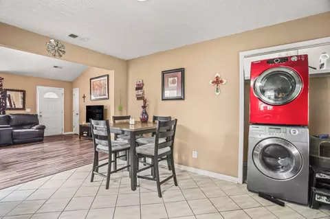 Other - 914 16th Ave E, Springfield, TN 37172 photo 6 of 12