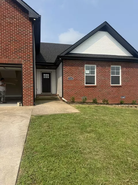 1240 Fossil Dr, Clarksville, TN 37040