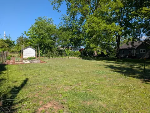 905 Nicholson St, Decherd, TN 37324 photo 25