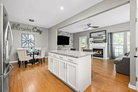 745 Huffine Manor Cir, Franklin, TN 37067