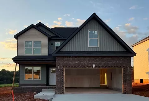 320 Cardinal Crk, Clarksville, TN 37040