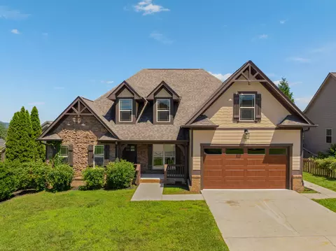 8155 Burgundy Cir, Chattanooga, TN 37421