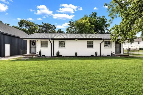 310 Beech St, Clarksville, TN 37042