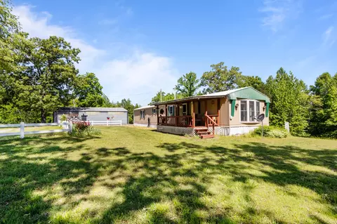 3310 Shiloh Church Rd, Camden, TN 38320