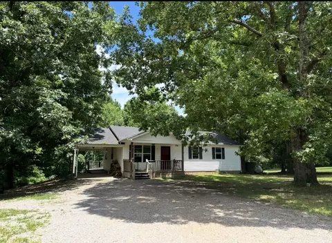 193 A W Schmidt Rd # A, Tennessee Ridge, TN 37178