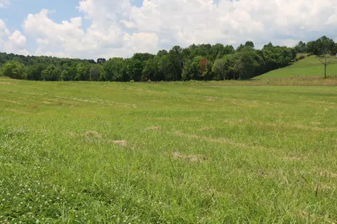 5 County Road 461, Englewood, TN 37329