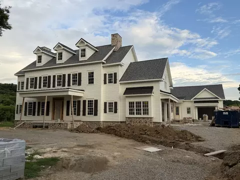 6747 Cool Springs Rd, Thompsons Station, TN 37179