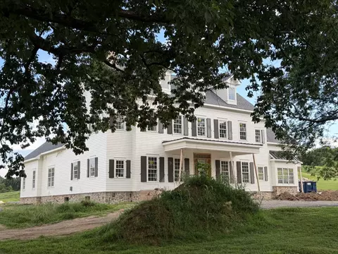 6747 Cool Springs Rd, Thompsons Station, TN 37179