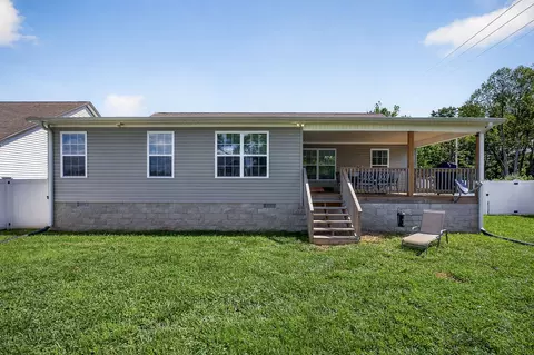 Exterior - 100 Reece Rd, Baxter, TN 38544 photo 6 of 6