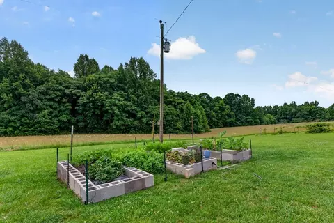 175 Humphrey Rd, Walling, TN 38587 photo 18