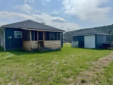 Exterior - 1663 Welcome Valley Rd, Benton, TN 37307 photo 1 of 4