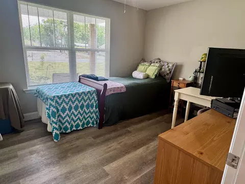 Bedroom - 1663 Welcome Valley Rd, Benton, TN 37307 photo 2 of 2