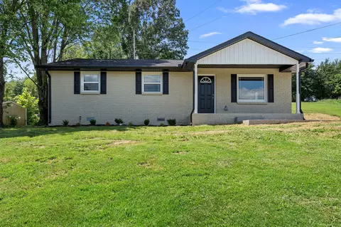 3776 John Taylor Rd, Woodlawn, TN 37191