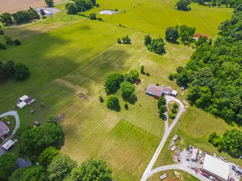 4919 Pulliam Hardaway Rd, Springfield, TN 37172