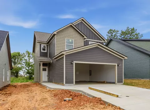 2665 Brewster Dr, Clarksville, TN 37042