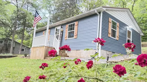 313 Ben Myers Ln, Gainesboro, TN 38562