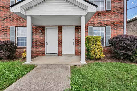 371 Peabody Dr, Clarksville, TN 37042