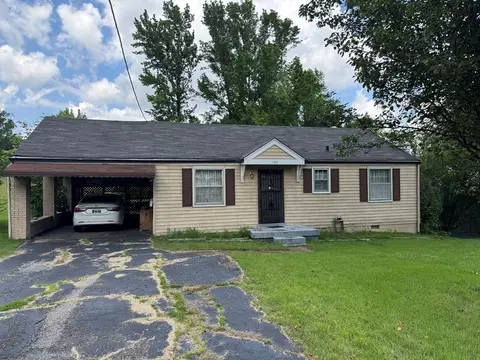 146 Mimosa St, Camden, TN 38320