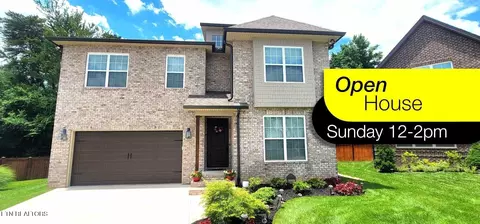 7913 Yellow Jasmine Ln, Knoxville, TN 37919