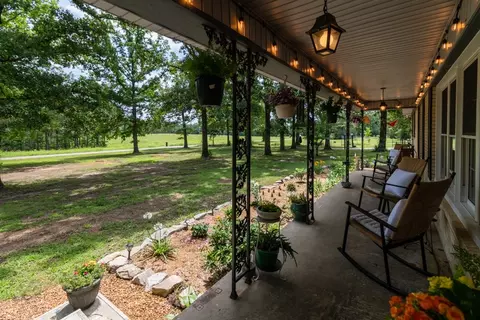 7636 Liberty Rd, Scotts Hill, TN 38374