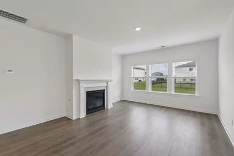 Living - 3711 Wiregrass Ct, Rockvale, TN 37153 photo 1 of 4