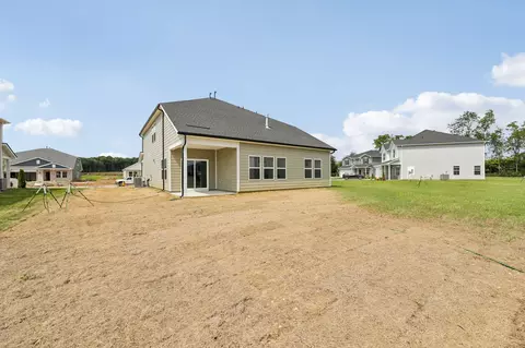 Exterior - 3711 Wiregrass Ct, Rockvale, TN 37153 photo 7 of 10