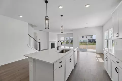 Kitchen - 3711 Wiregrass Ct, Rockvale, TN 37153 photo 7 of 8